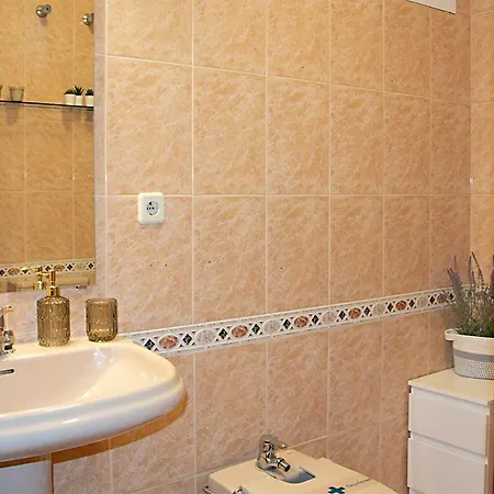 Apartamento Calle Feria Apartamento *